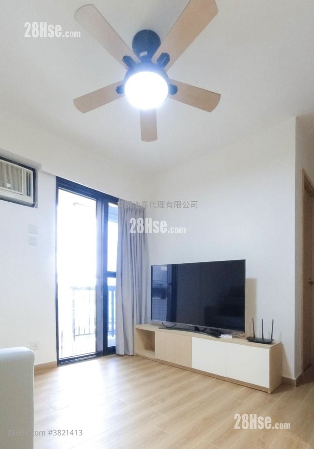 The Sherwood Sell 3 Bedrooms 568 ft²