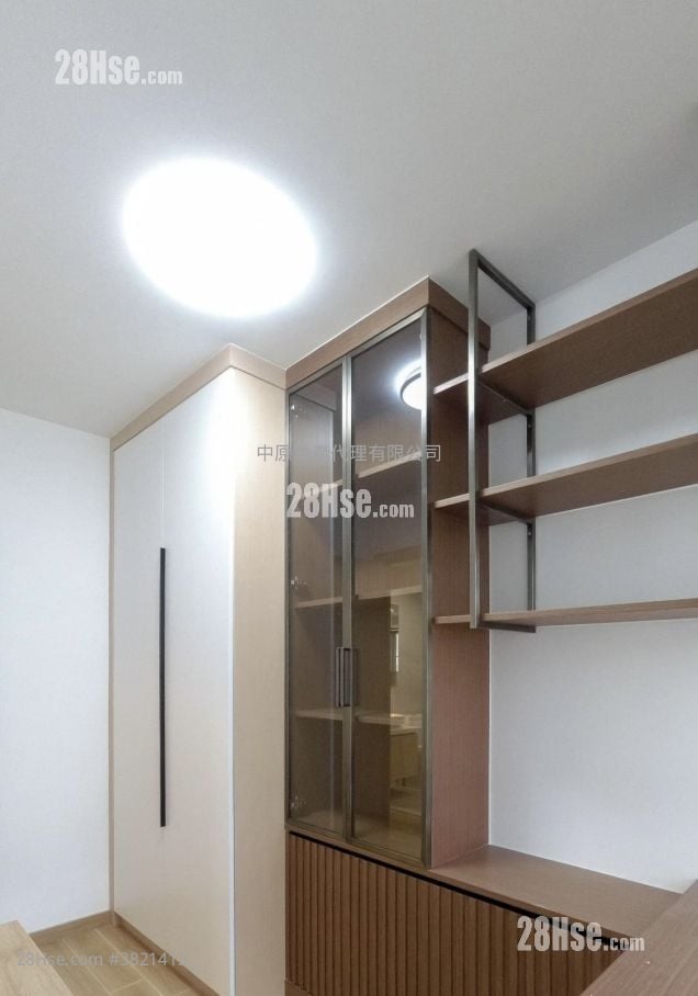 The Sherwood Sell 3 Bedrooms 568 ft²