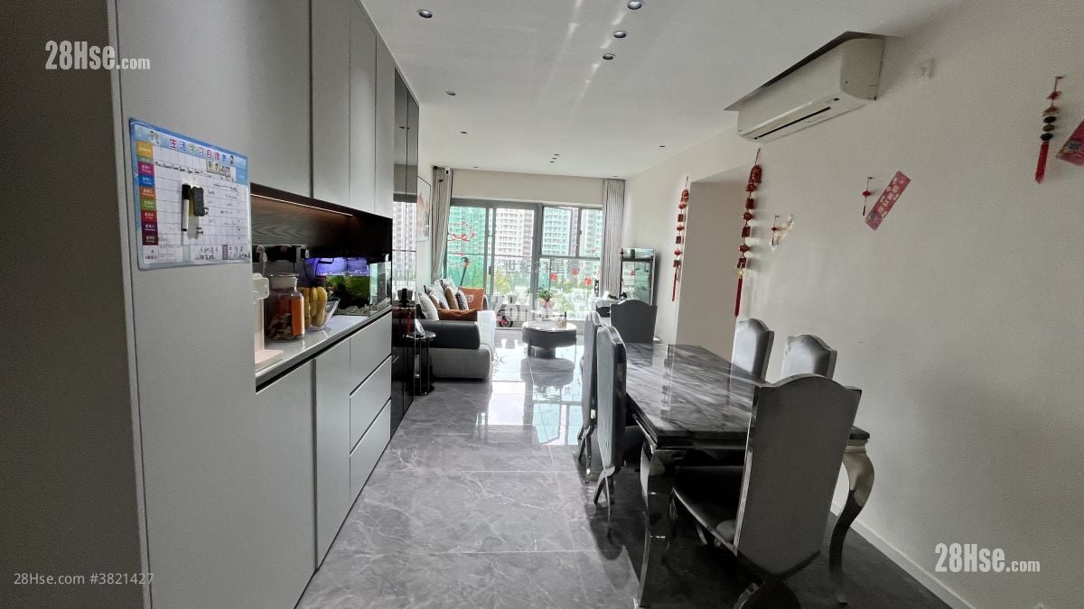 Coastal Skyline Sell 3 Bedrooms , 2 Bathrooms 896 ft²