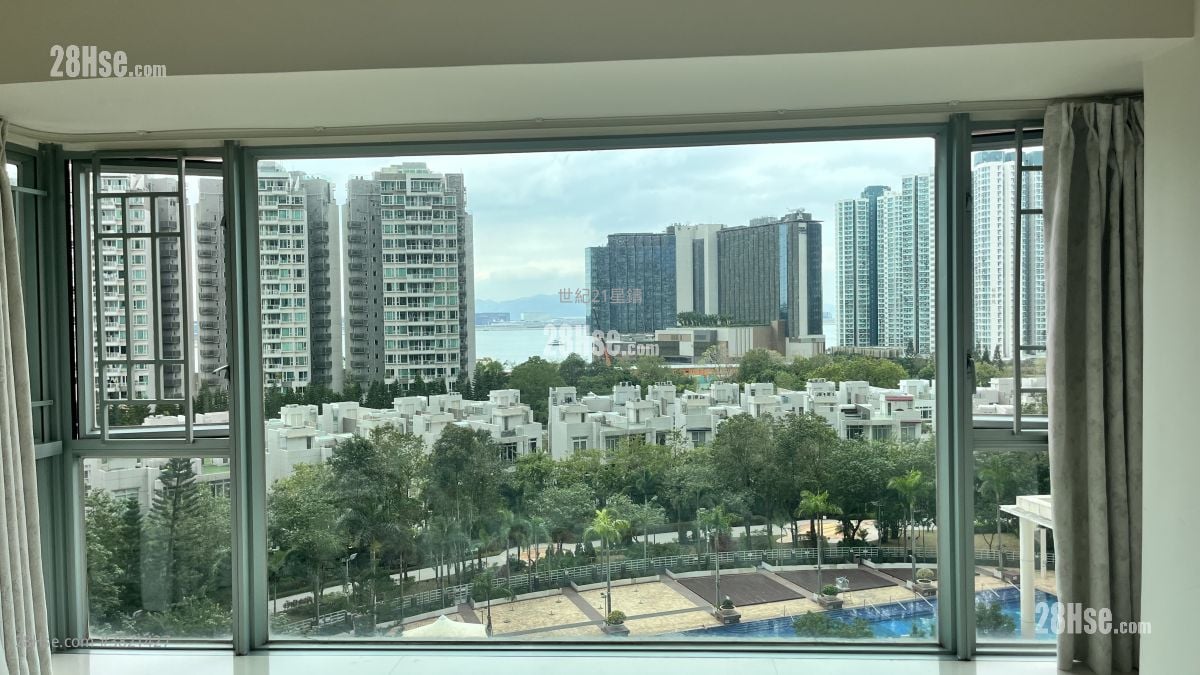 Coastal Skyline Sell 3 Bedrooms , 2 Bathrooms 896 ft²