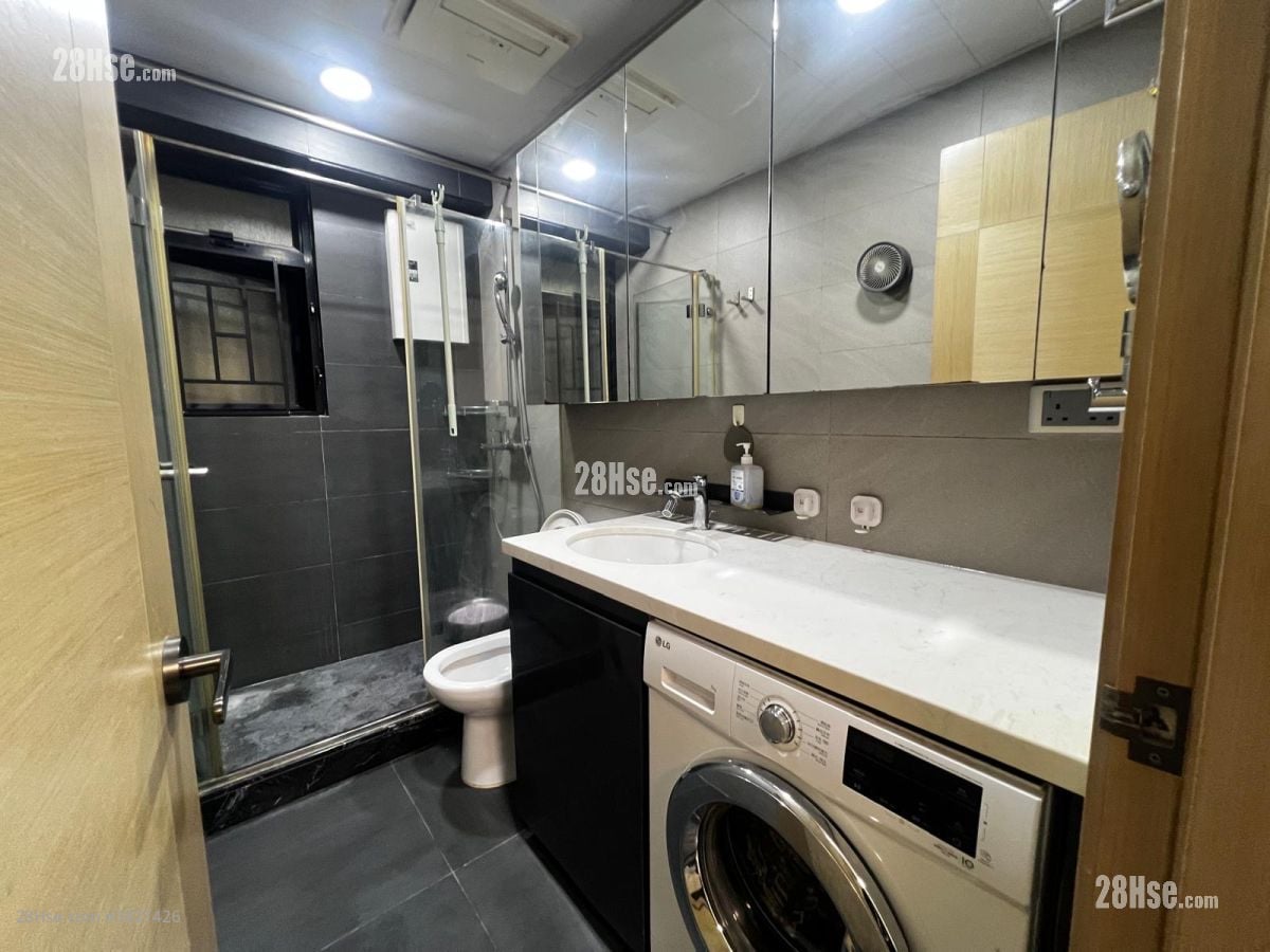 雲華大廈 租盤 4 房 , 2 浴室 657 平方呎