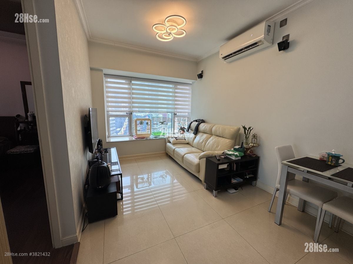 Banyan Garden Sell 2 Bedrooms , 1 Bathroom 455 ft²