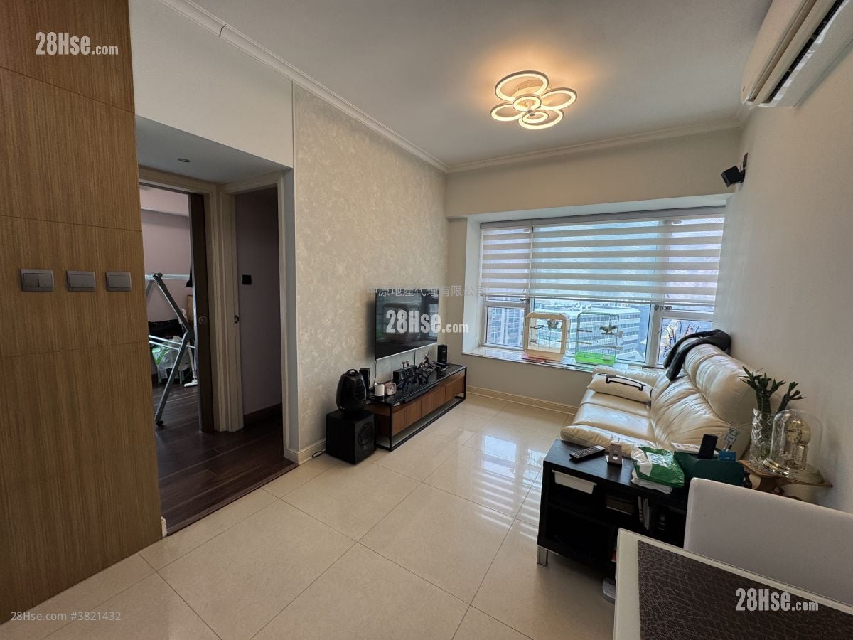 Banyan Garden Sell 2 Bedrooms , 1 Bathroom 455 ft²