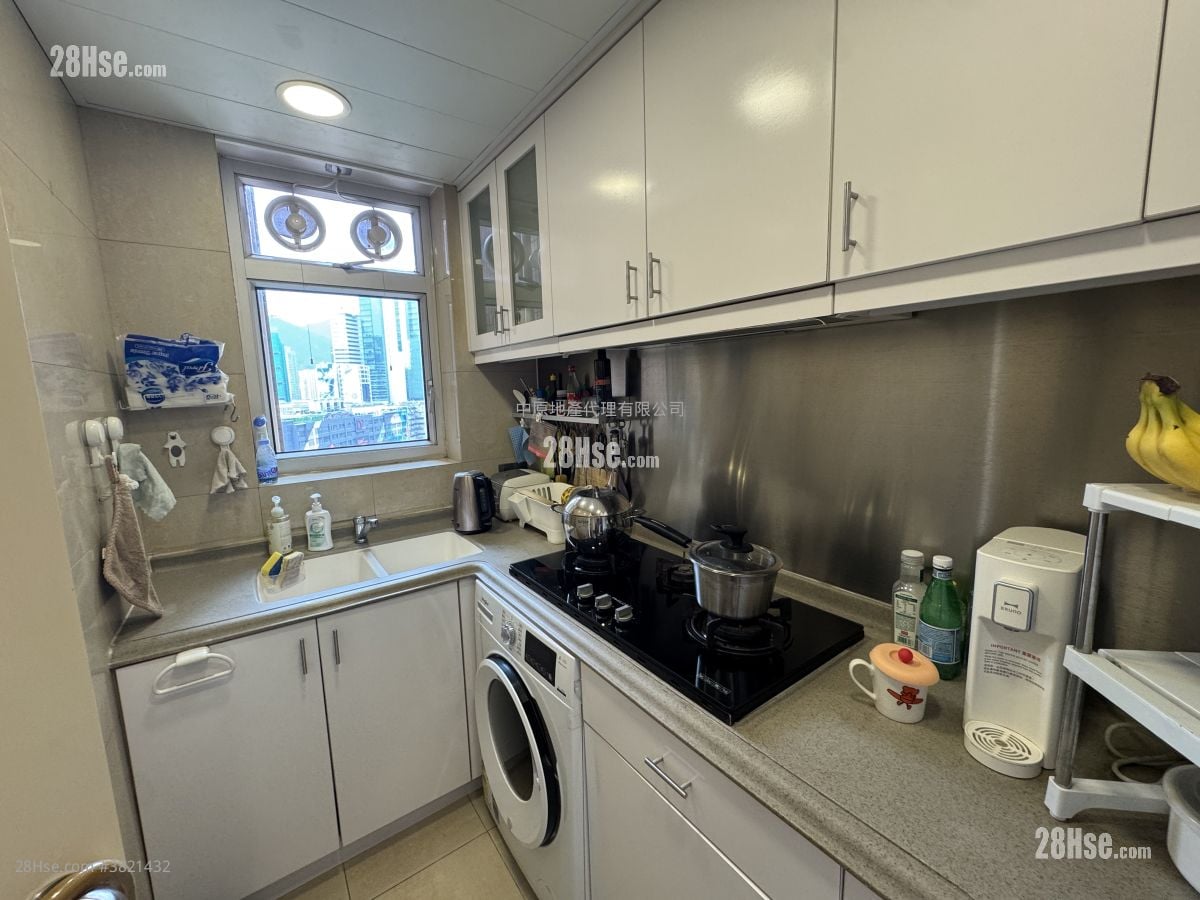 Banyan Garden Sell 2 Bedrooms , 1 Bathroom 455 ft²