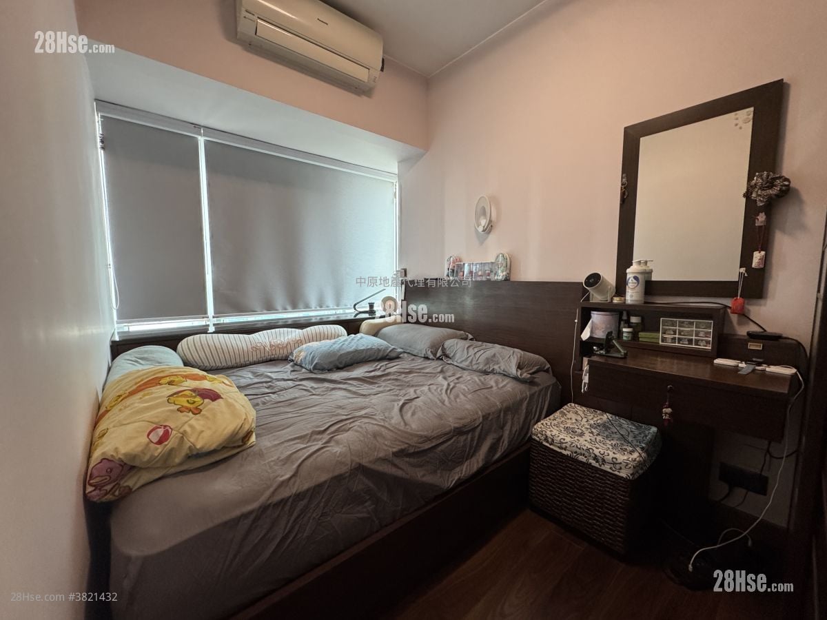 Banyan Garden Sell 2 Bedrooms , 1 Bathroom 455 ft²