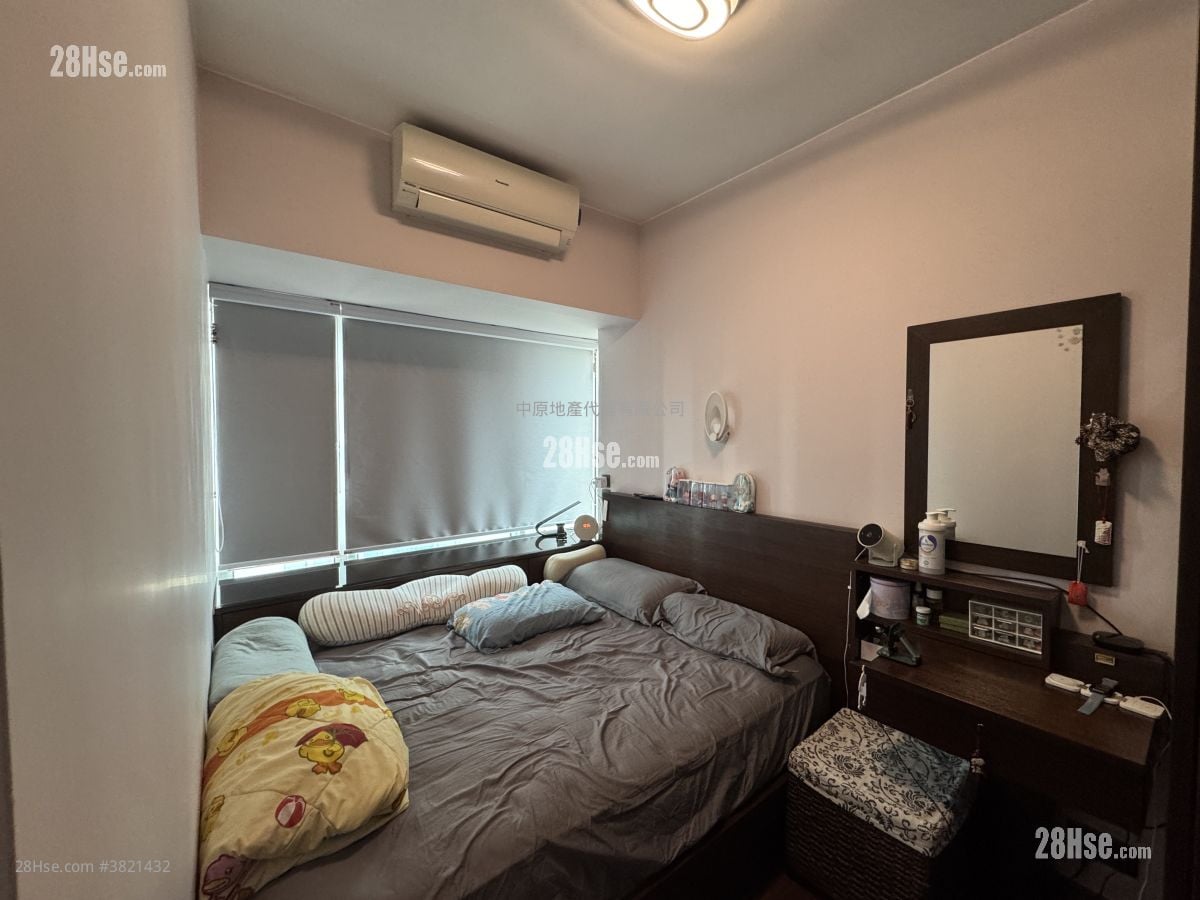 Banyan Garden Sell 2 Bedrooms , 1 Bathroom 455 ft²