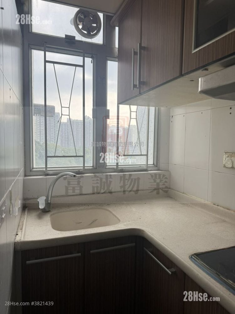 興田邨 售盤 2 房 , 1 浴室 443 平方呎