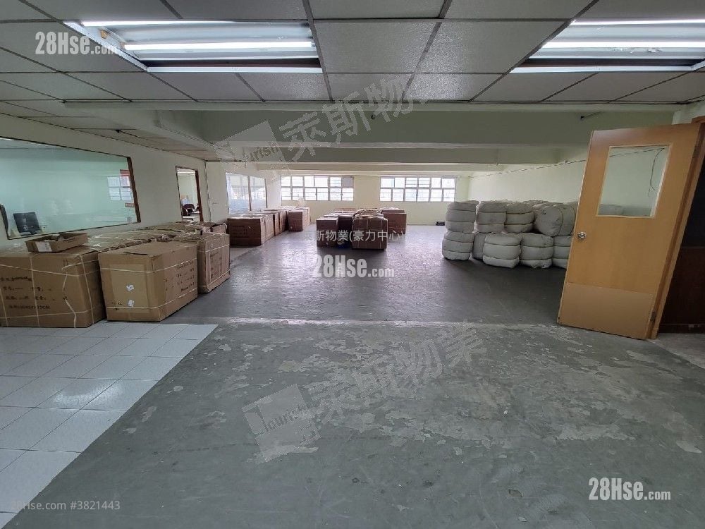 怡高工業中心 租盤 1 廁所 1,897 平方呎