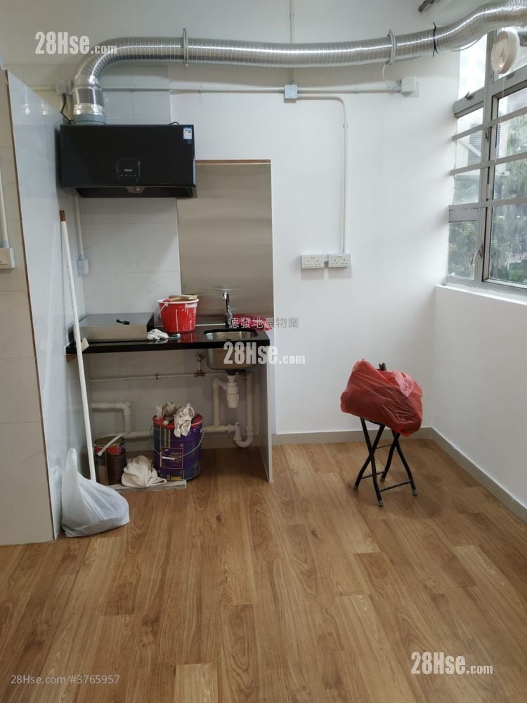 單幢樓房 租盤 開放式間隔 , 1 浴室 90 平方呎