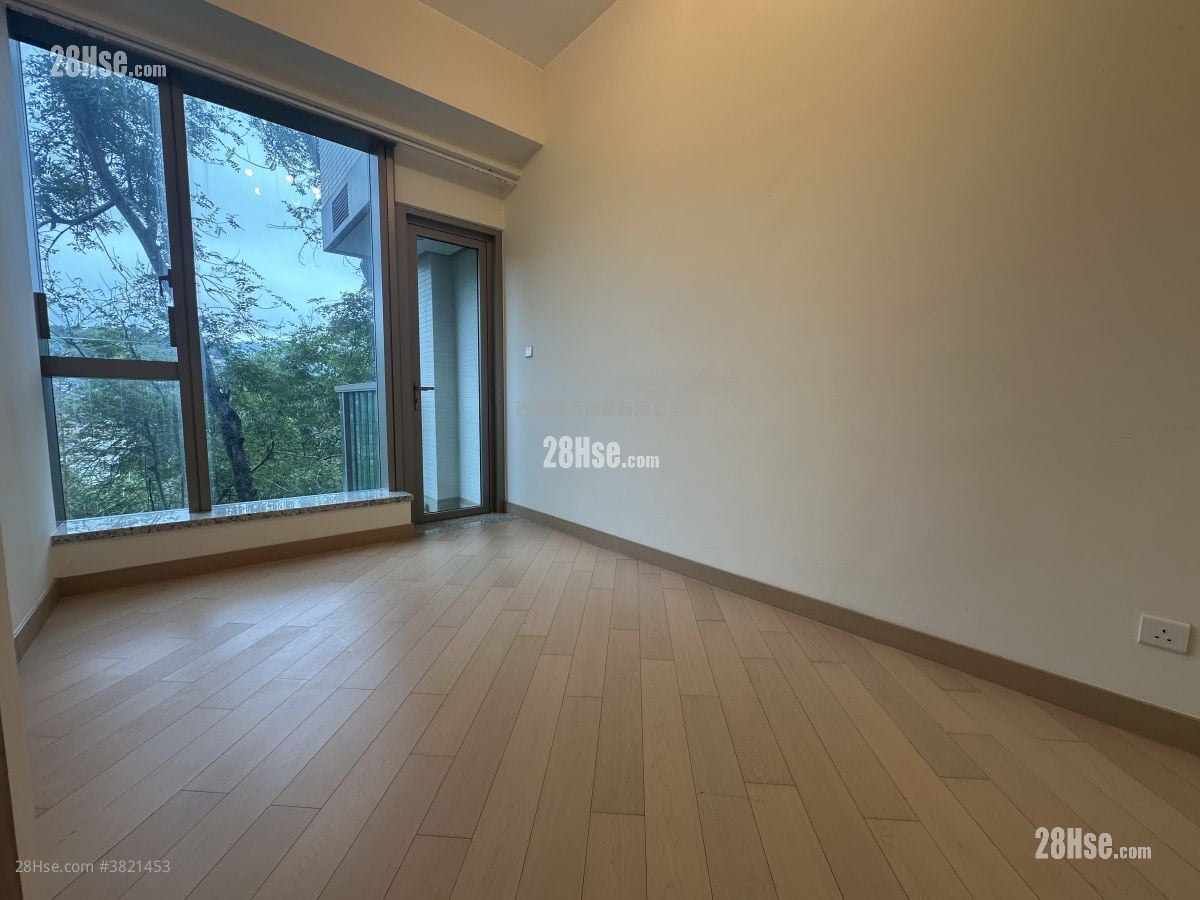 逸珑园 租盘 2 房 , 1 浴室 700 平方尺