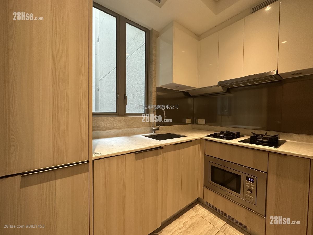 逸珑园 租盘 2 房 , 1 浴室 700 平方尺