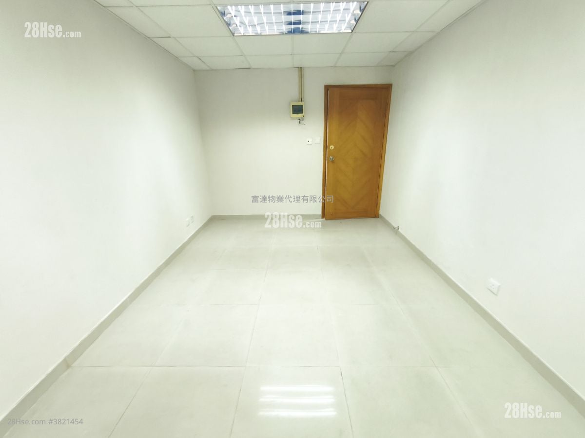 Ming Sang Industrial Building Rental 152 ft²
