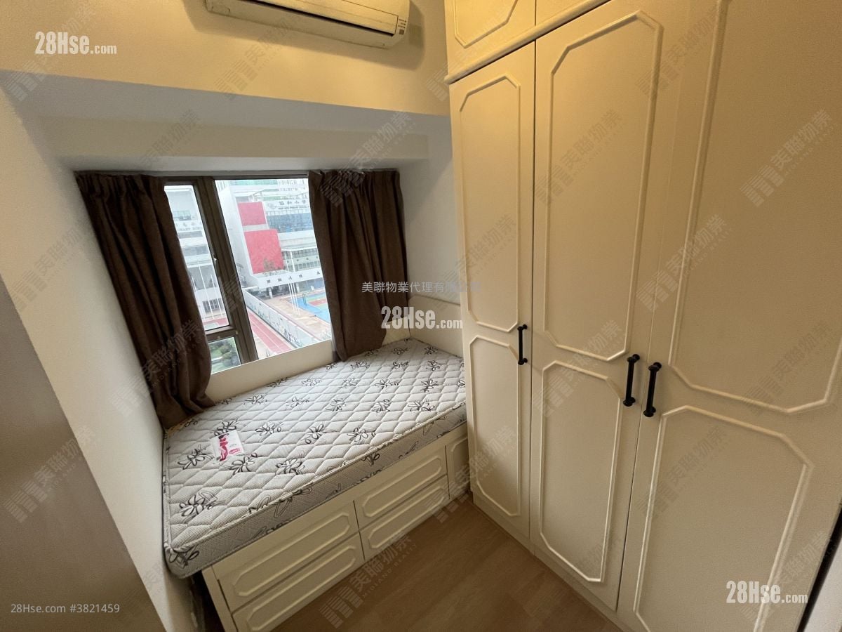 Residence 228 Sell 3 Bedrooms 543 ft²