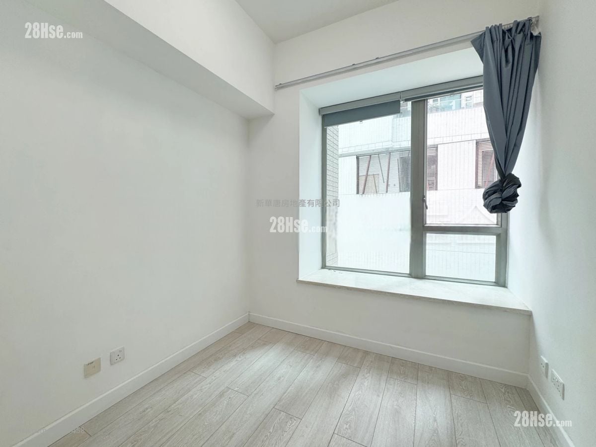 No. 31 Robinson Road Rental 3 Bedrooms , 2 Bathrooms 881 ft²