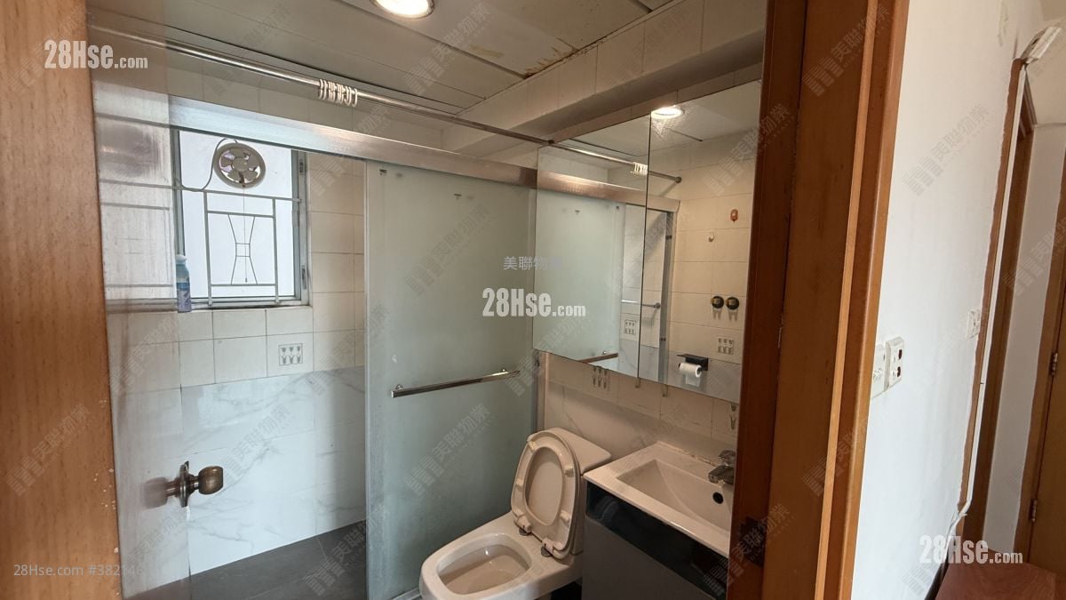 Merit Place Sell 2 Bedrooms , 1 Bathroom 420 ft²