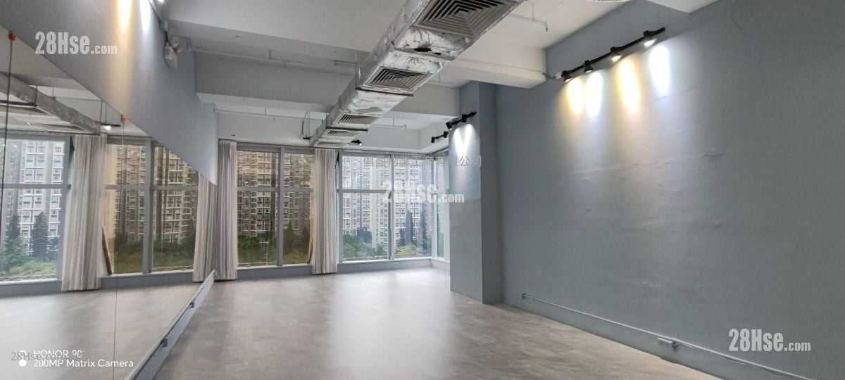 King Palace Plaza Rental