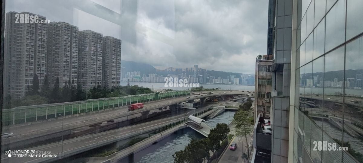 King Palace Plaza Rental