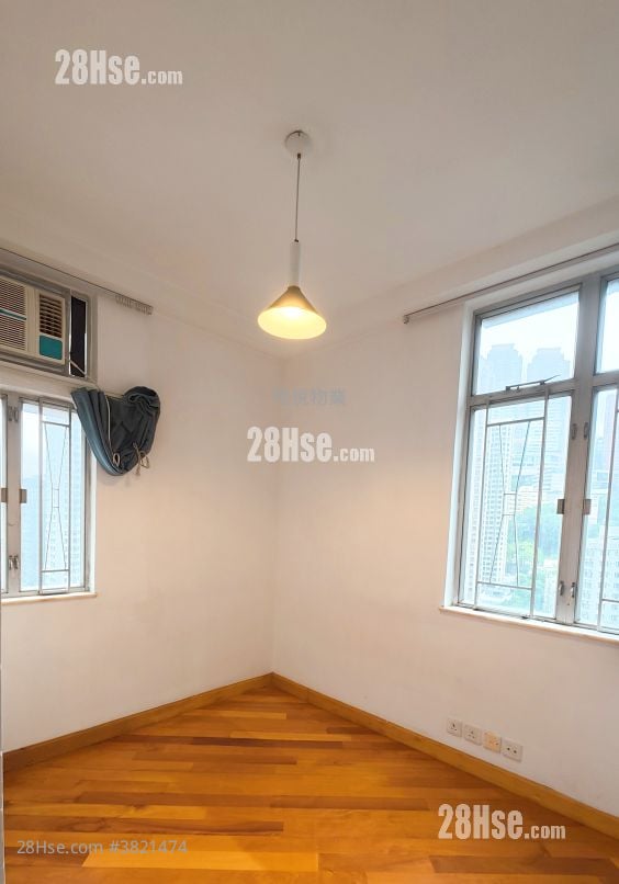 Carson Mansion Rental 2 Bedrooms , 1 Bathroom 450 ft²