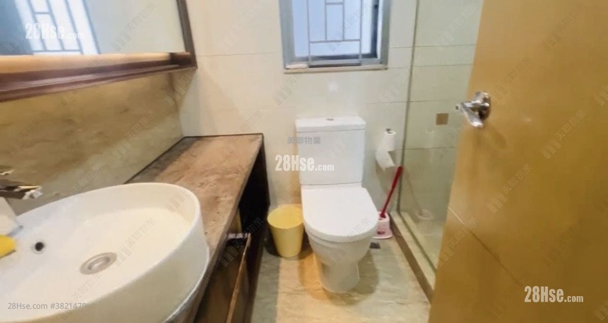 溱岸8号 售盘 3 房 , 2 浴室 729 平方尺