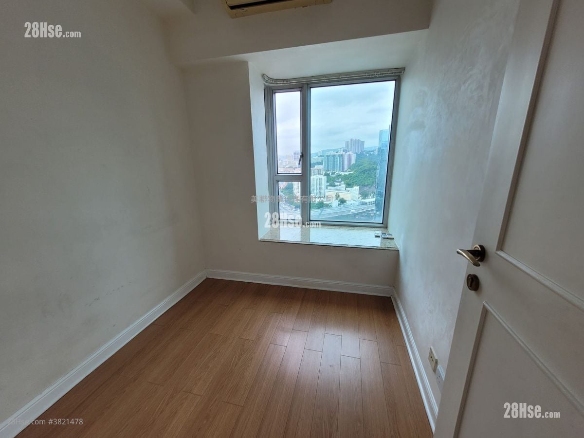 Banyan Garden Sell 2 Bedrooms , 1 Bathroom 492 ft²