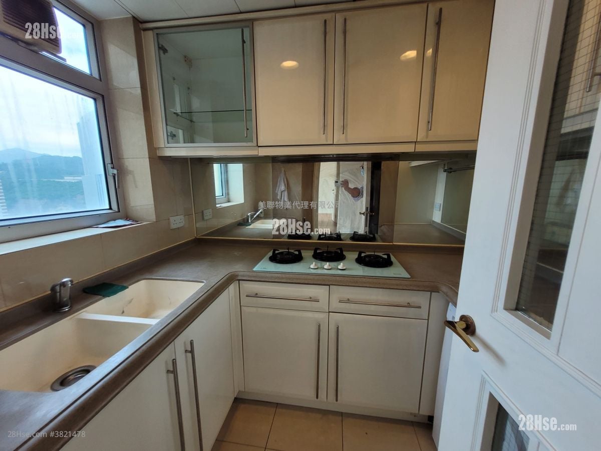 Banyan Garden Sell 2 Bedrooms , 1 Bathroom 492 ft²