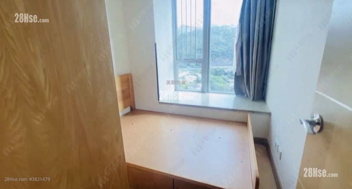 溱岸8号 售盘 3 房 , 2 浴室 729 平方尺