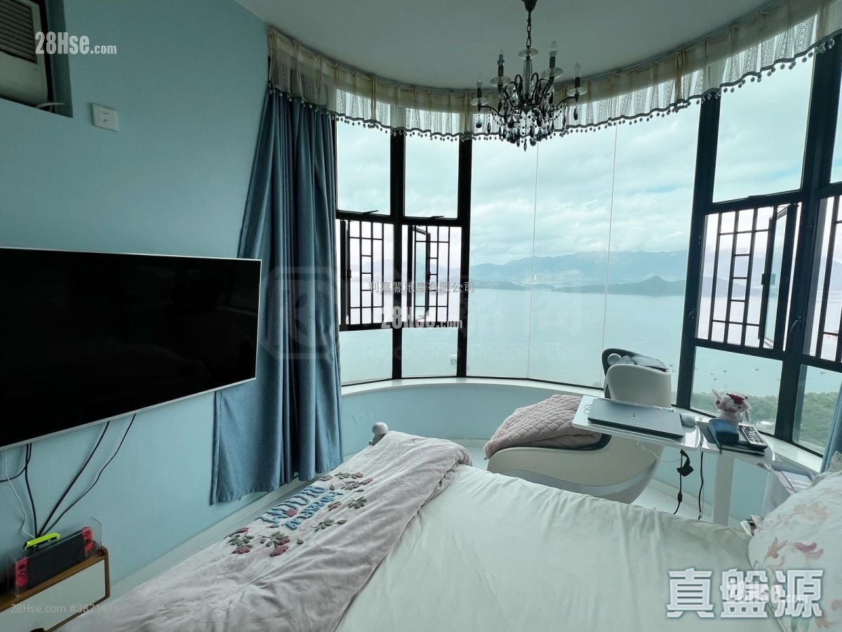 Villa Athena Sell 3 Bedrooms 875 ft²