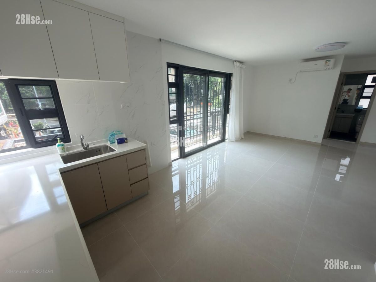 村屋 租盘 3 房 , 2 浴室 650 平方尺