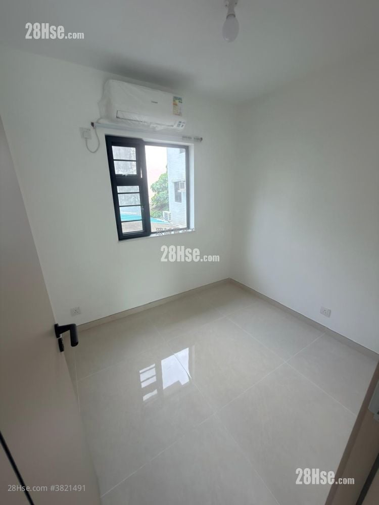 村屋 租盘 3 房 , 2 浴室 650 平方尺