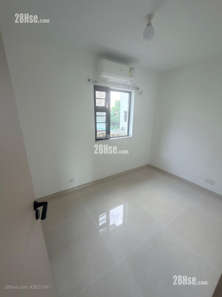 村屋 租盘 3 房 , 2 浴室 650 平方尺