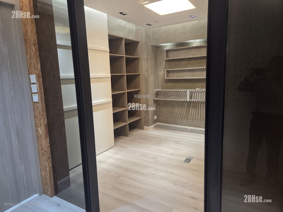 Lladro Centre Rental