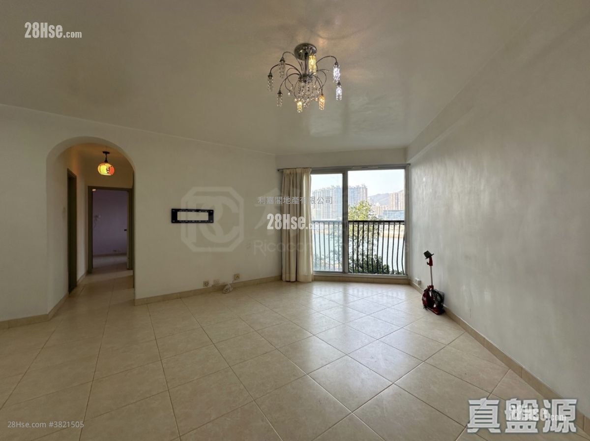 碧涛花园 售盘 3 房 732 平方尺