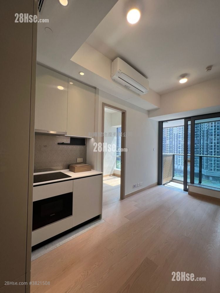 Grand Seasons 租盤 1 房 , 1 浴室 330 平方呎