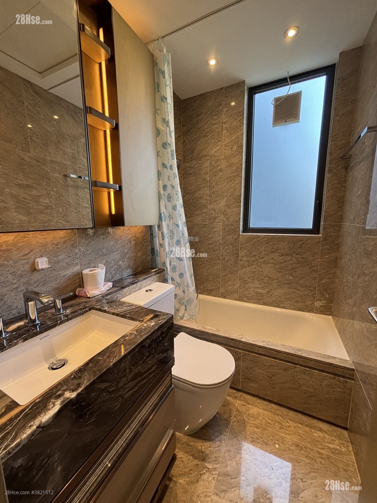 Wetland Seasons Park 租盘 4 房 , 3 浴室 677 平方尺