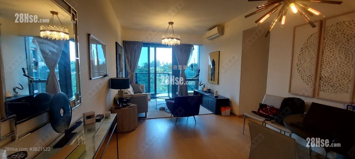 Mantin Heights Rental 3 Bedrooms , 3 Bathrooms 975 ft²