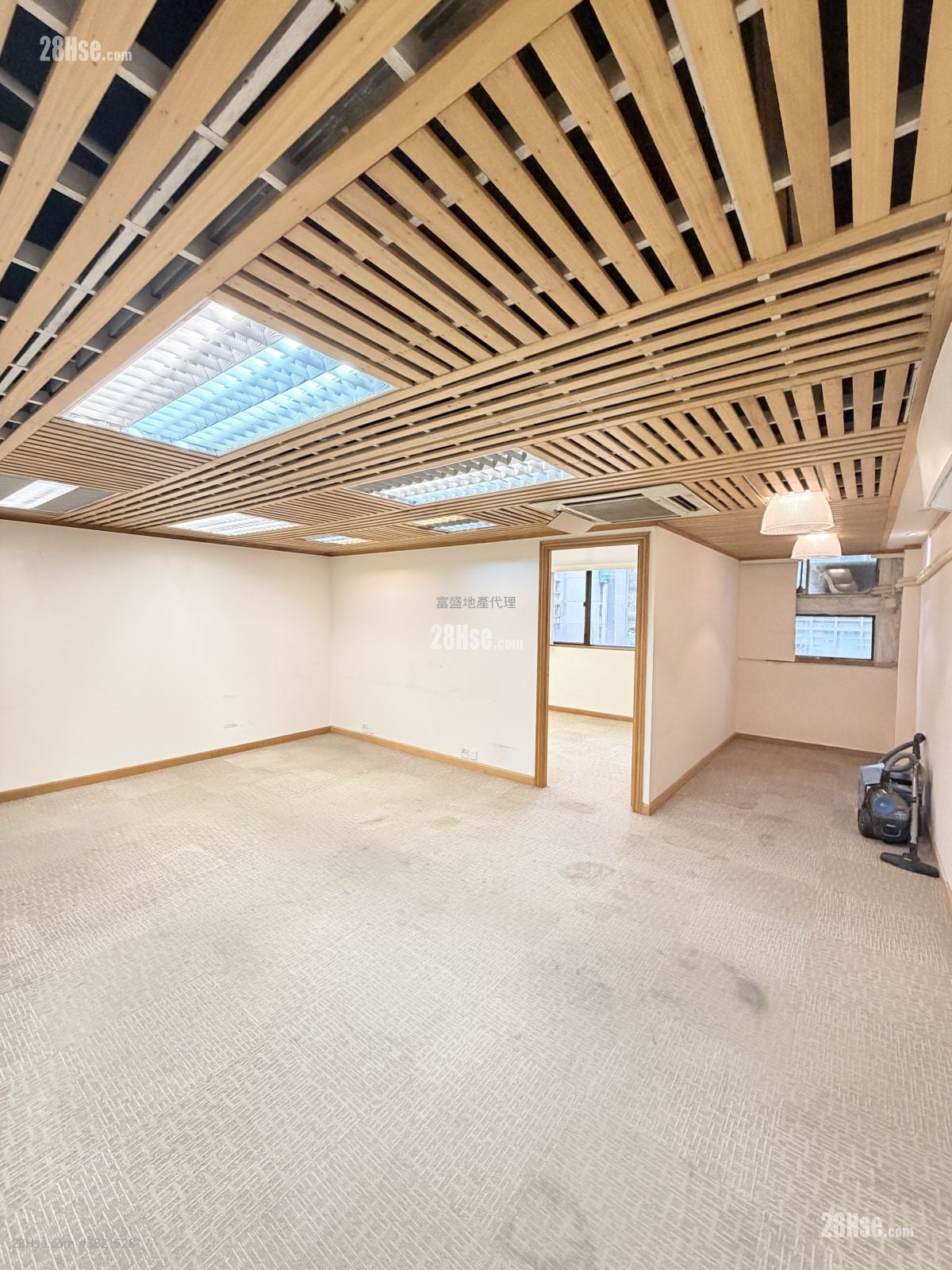 榮吉工業大廈 租盤 2 房