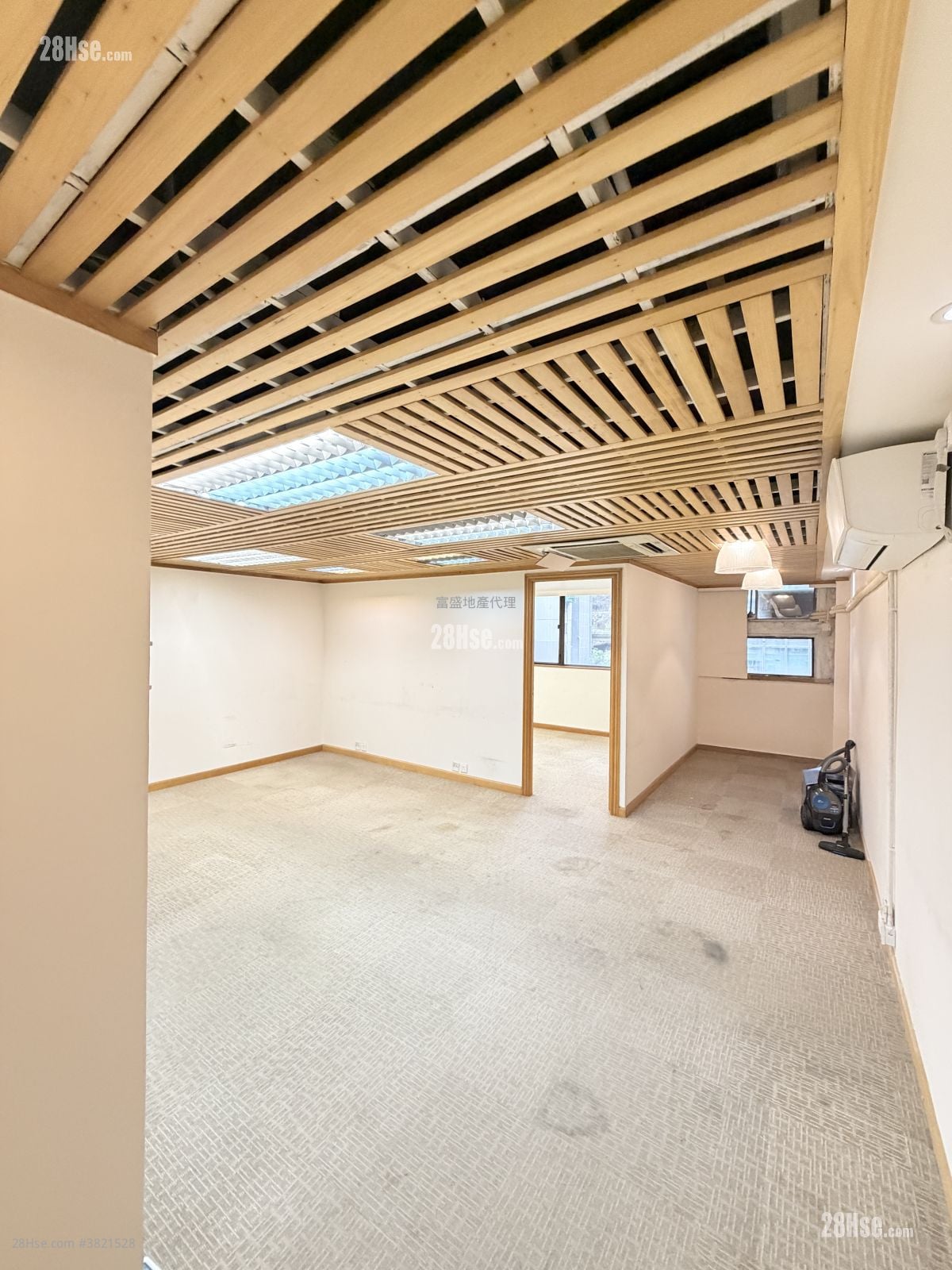 榮吉工業大廈 租盤 2 房