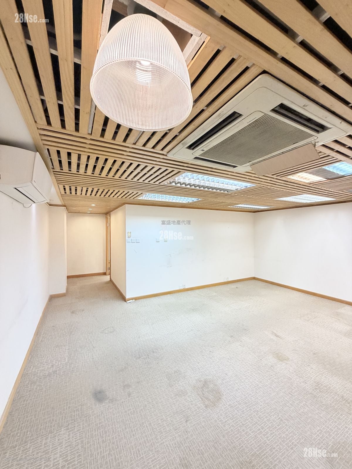 榮吉工業大廈 租盤 2 房