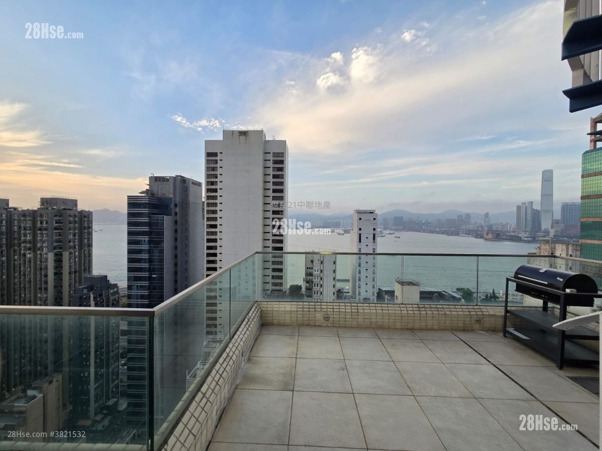 The Met. Sublime Rental 2 Bedrooms , 1 Bathroom 414 ft²