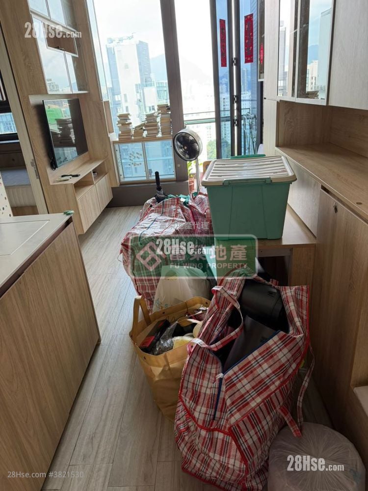 Seven Victory Avenue Rental 2 Bedrooms , 1 Bathroom 390 ft²