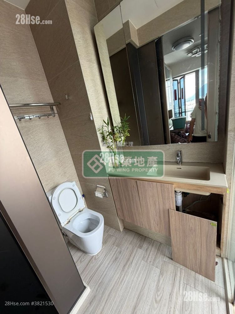 Seven Victory Avenue Rental 2 Bedrooms , 1 Bathroom 390 ft²