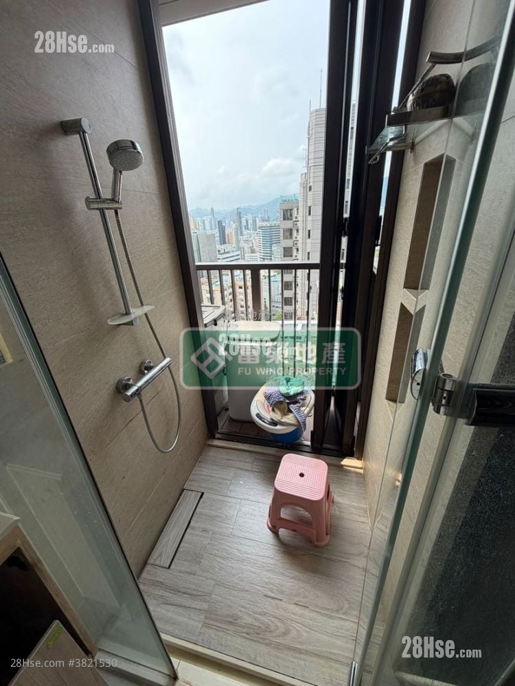 Seven Victory Avenue Rental 2 Bedrooms , 1 Bathroom 390 ft²