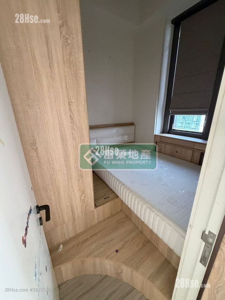 Seven Victory Avenue Rental 2 Bedrooms , 1 Bathroom 390 ft²