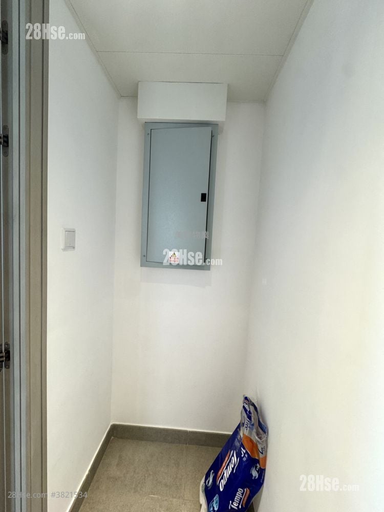 The Southside Rental 2 Bedrooms , 1 Bathroom 1,263 ft²