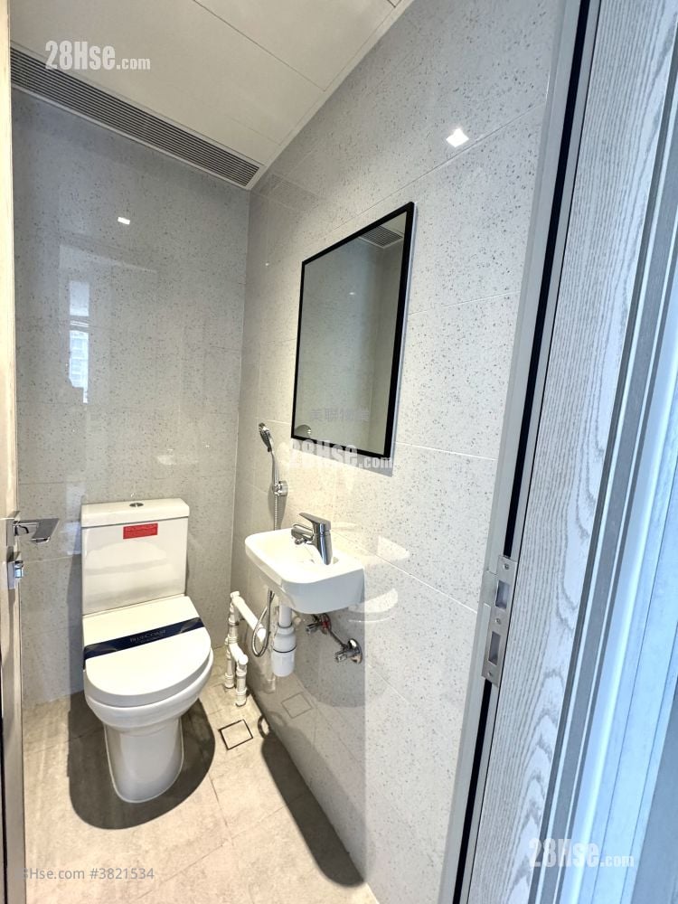 The Southside Rental 2 Bedrooms , 1 Bathroom 1,263 ft²