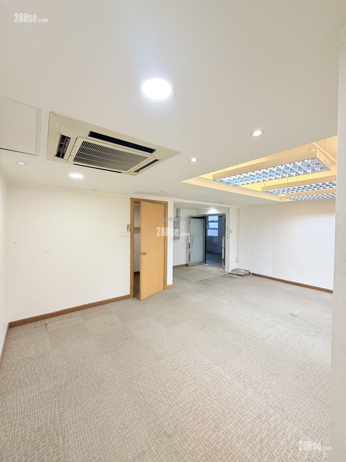 榮吉工業大廈 租盤 2 房