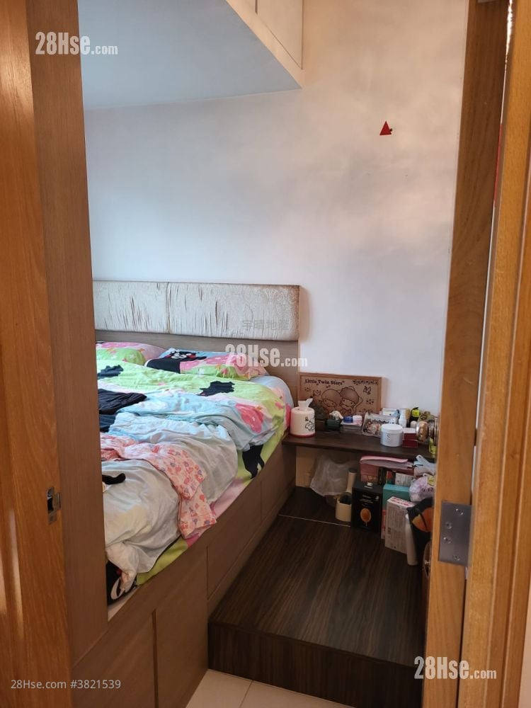 Hey Home Sell 2 Bedrooms , 1 Bathroom 322 ft²