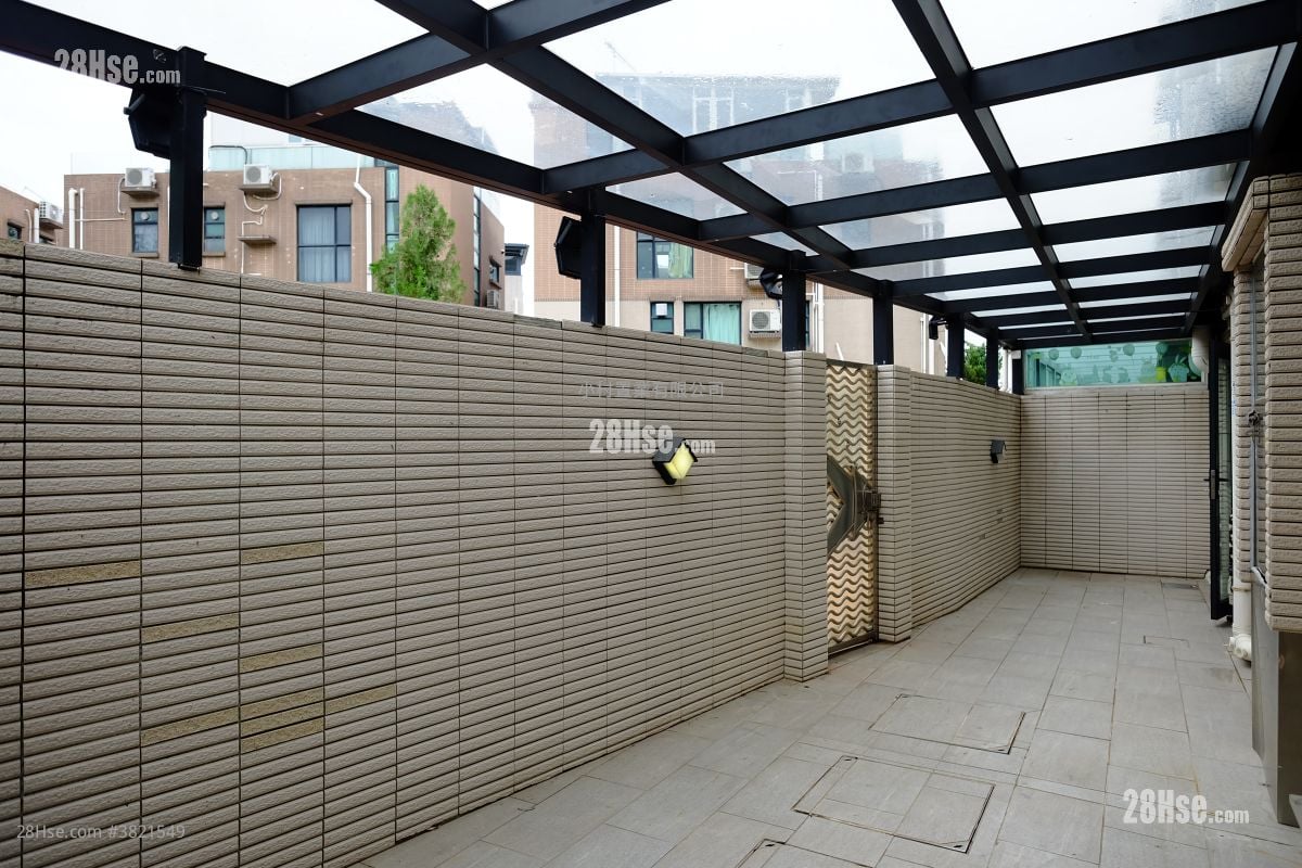 其它: 下輋 售盤 3 房 , 2 浴室 622 平方呎