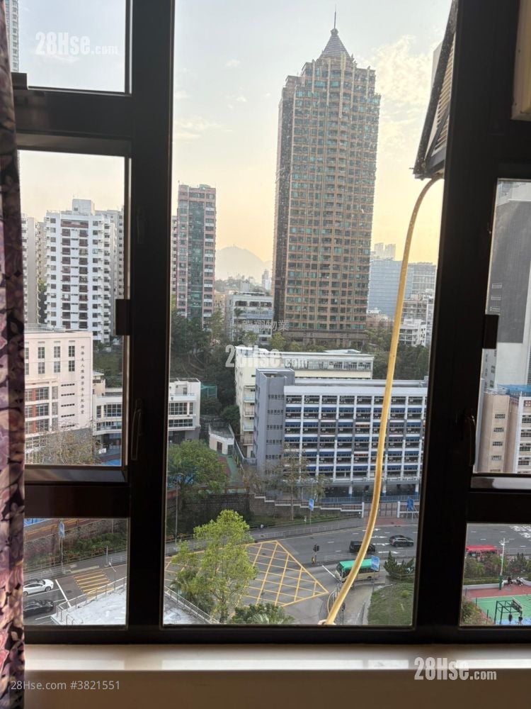 丽晶楼 租盘 712 平方尺