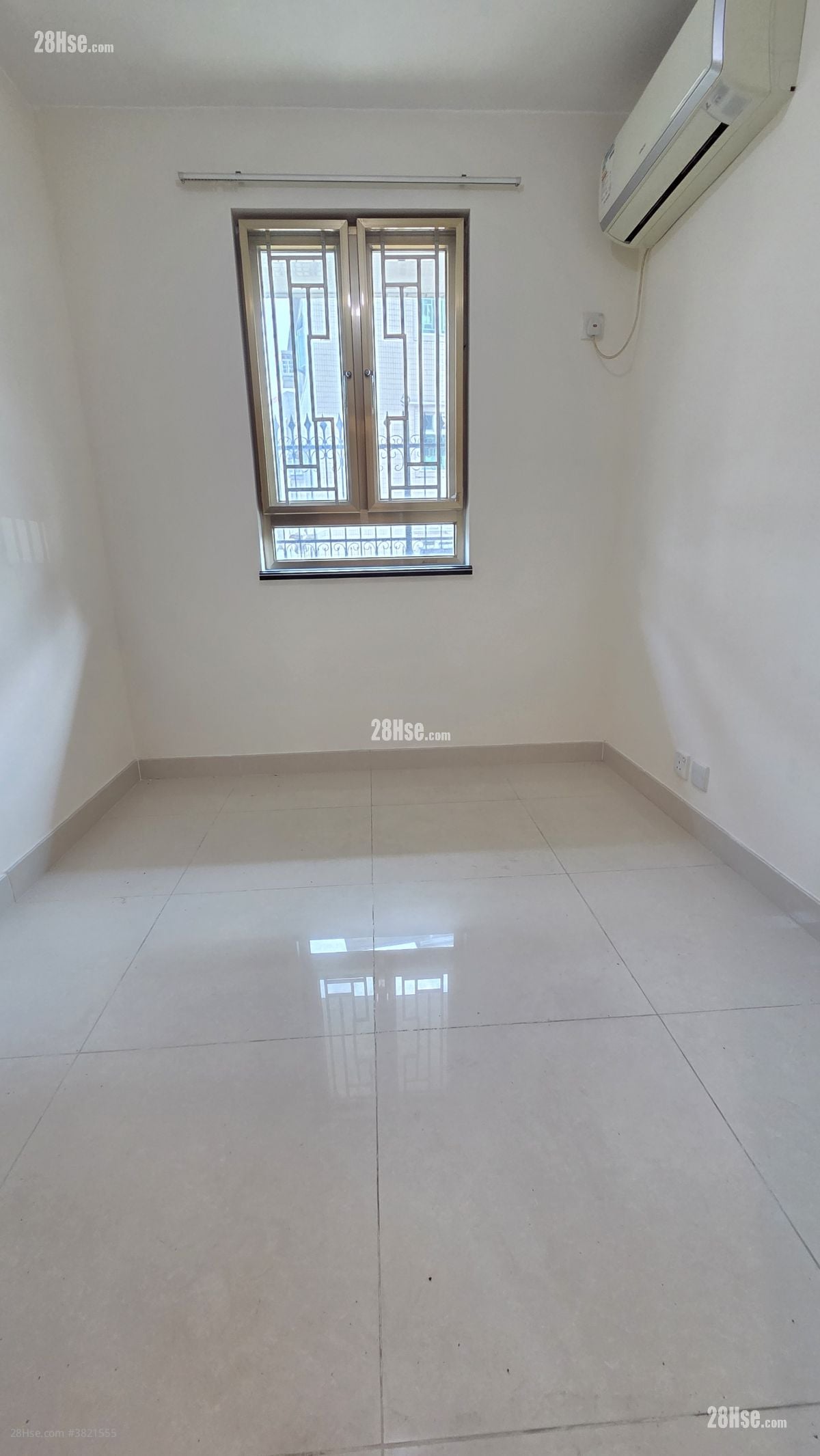 村屋 租盘 3 房 , 2 浴室